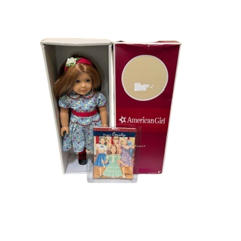 American Girl Emily Bennett Doll Pierced Ears Meet Outfit Book Dog Yank + Box